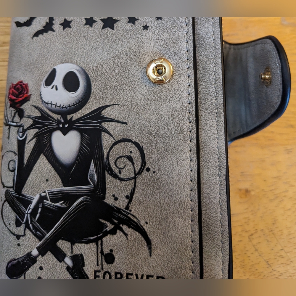 Nightmare Before Christmas Jack Skellington "Believe in Magic Forever" Wallet - Picture 6 of 6